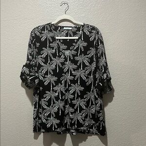 Maui Mamas Black and White Palm Tree Print Women's Top V Neck Pullover Size XXL